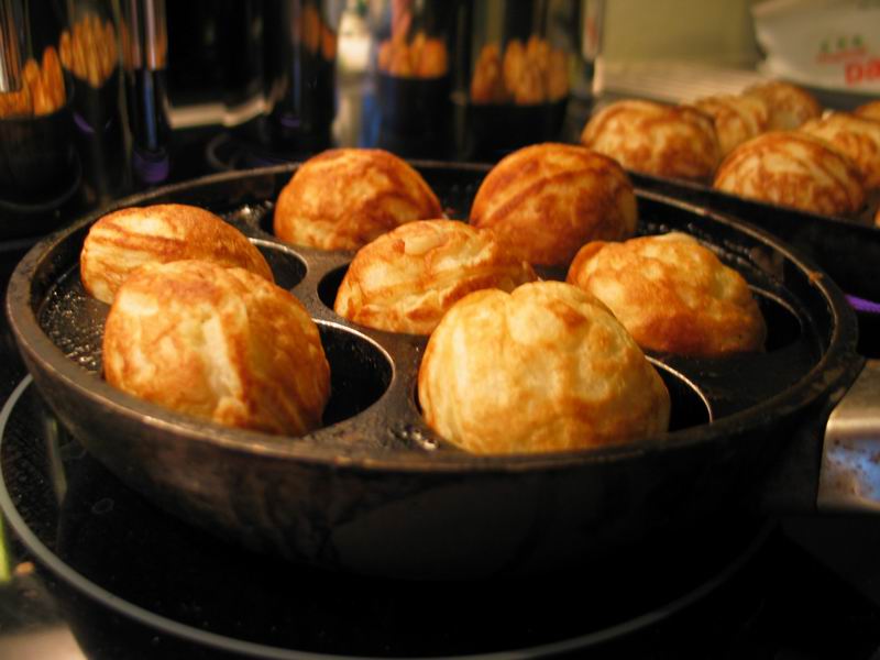 Æbleskiver (Danish Spherical Pancakes) — world recipes