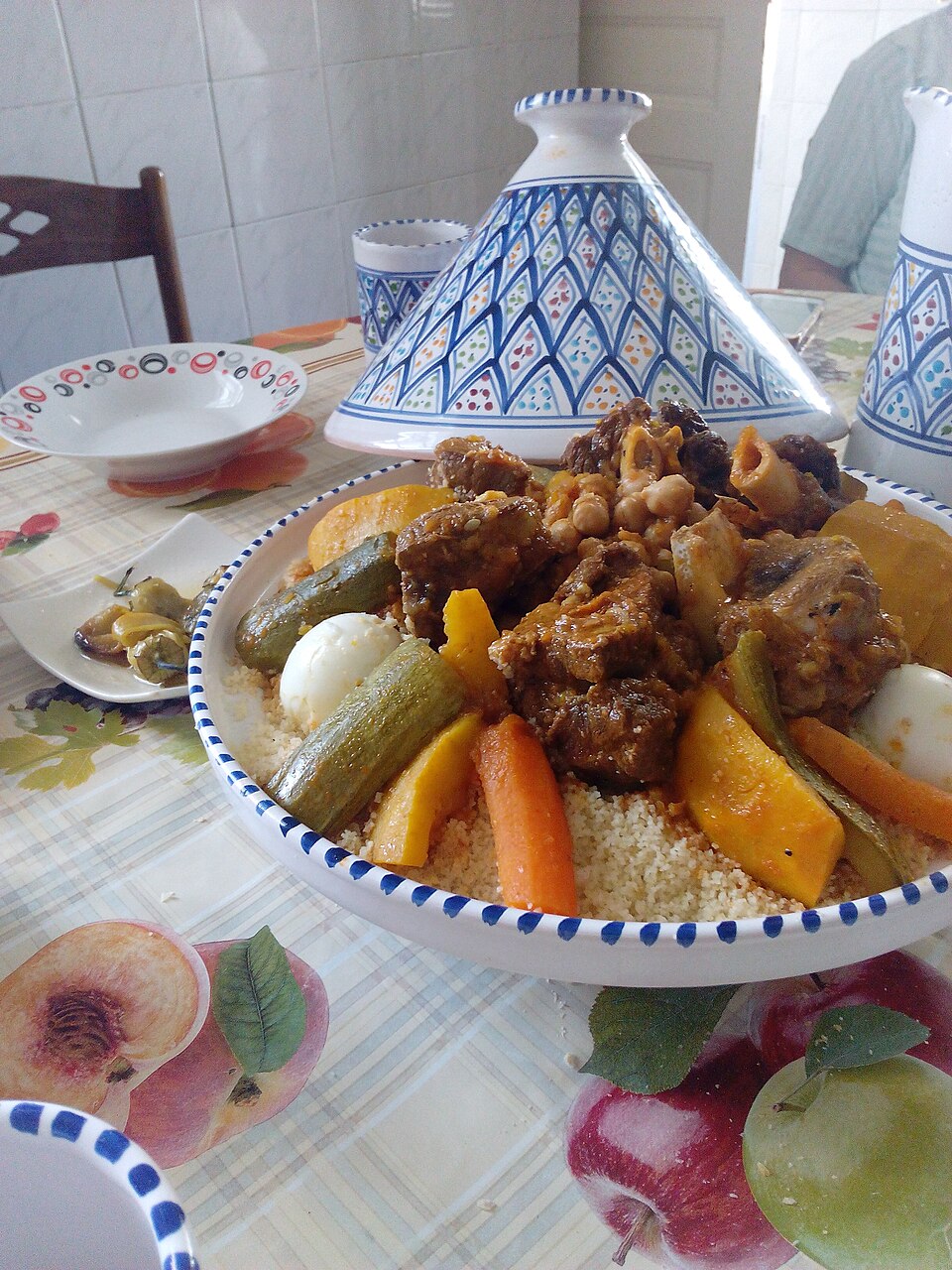 Algerian Couscous with Meat and Vegetables — world recipes