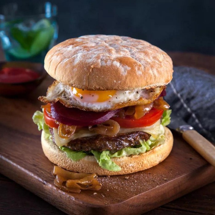 Aussie Burgers — a Australia dish