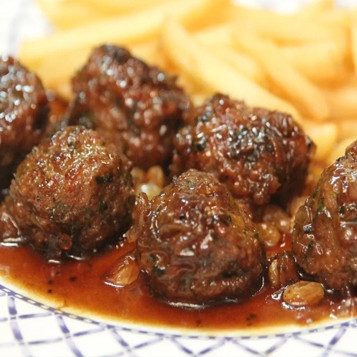 Belgian Meatballs in Liège Syrup Sauce — beef