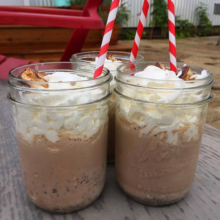 Boozy Snickers Milkshake — drinks