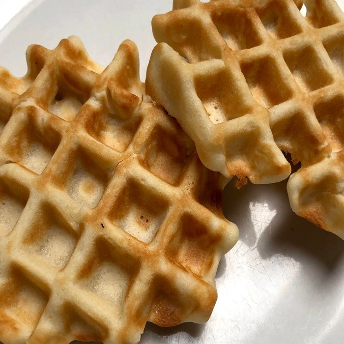 Cambodian Waffles (Num Poum) — dessert