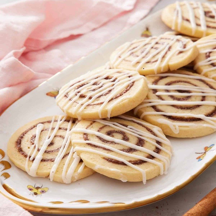 Cinnamon Roll Cookies — dessert