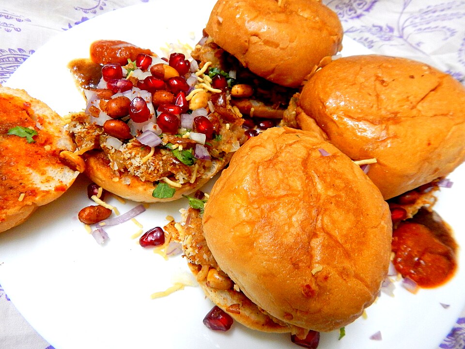 Dabeli (Potato-stuffed Buns with Chutney) — world recipes