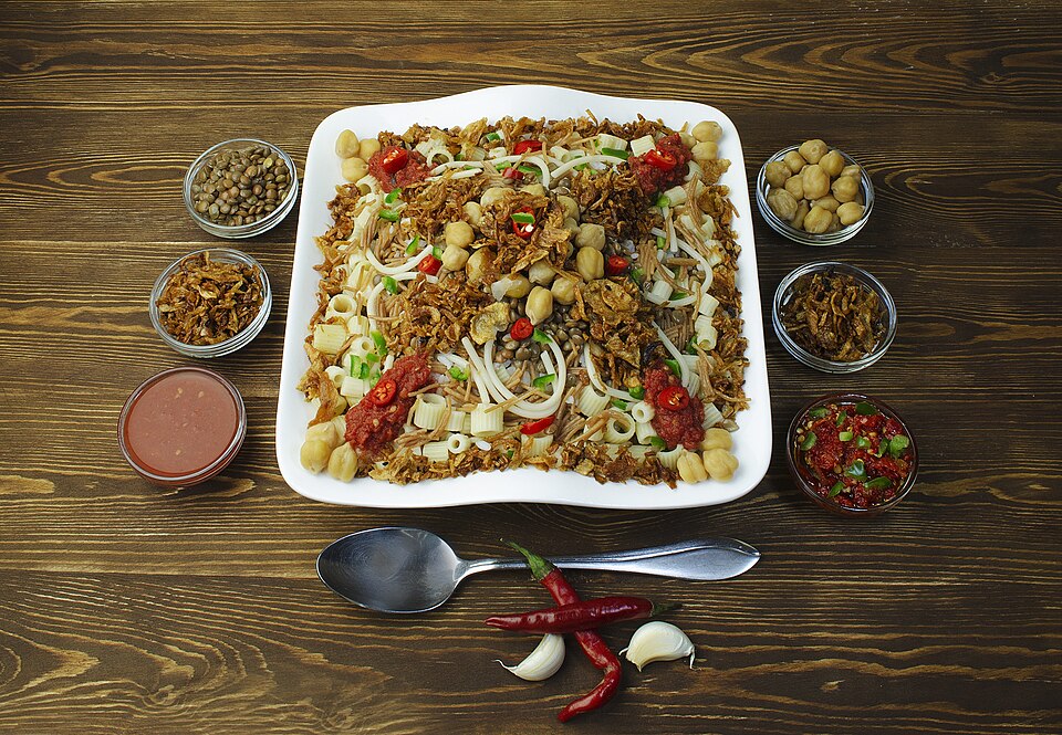Koshari (Egyptian Rice with Pasta and Lentils) — world recipes