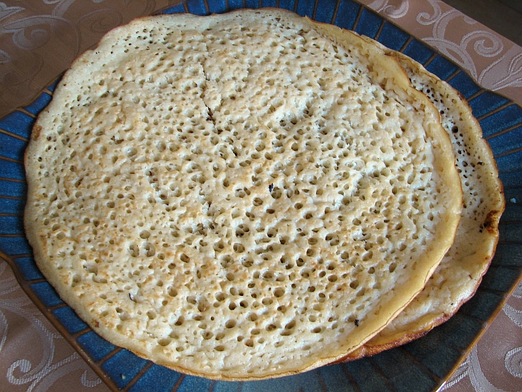 Lahoh (Spongy Flatbread) I — world recipes