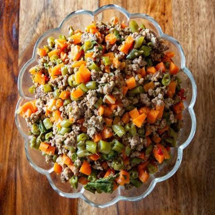 Picadillo de Vainicas (Green Beans Picadillo) — beef