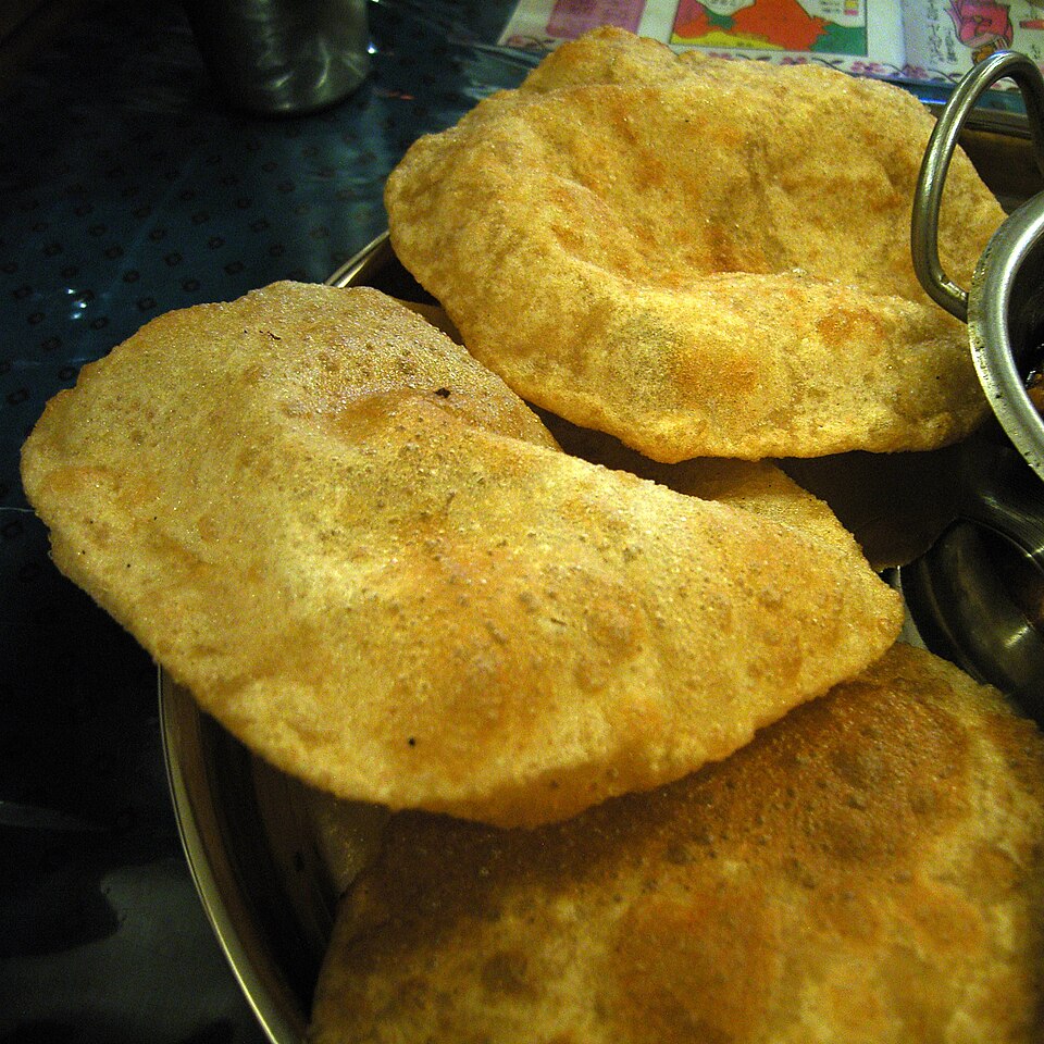 Puri (Indian Fried Flatbread) — world recipes