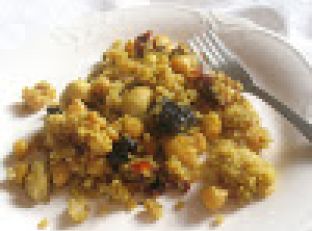Quinoa and Chickpea Salad with Sun-Dried Tomatoes and Dried Cherries — lunch