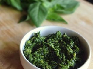 Skinny Kale Basil Pesto — condiment