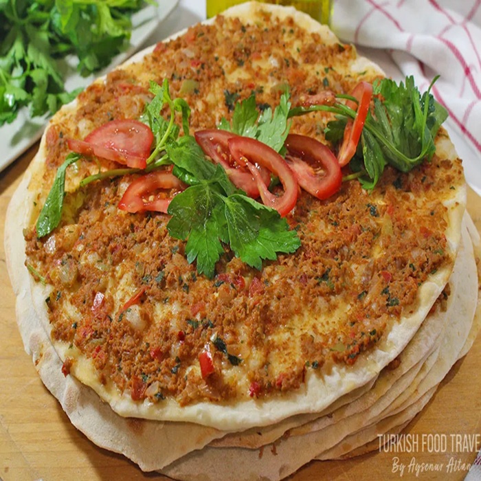 Turkish lahmacun — a Vietnam dish