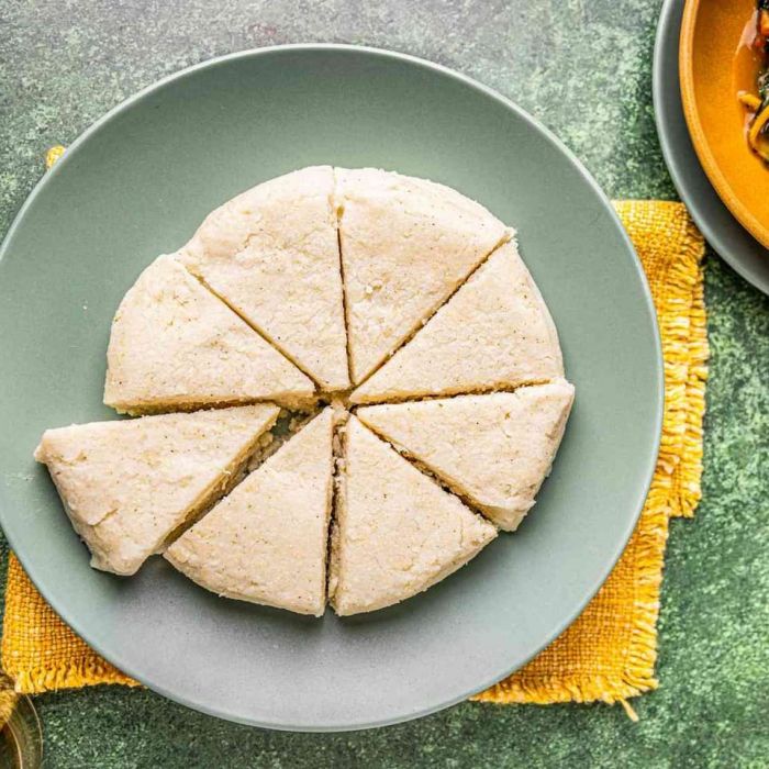 Ugali – Kenyan cornmeal — a Kenya dish